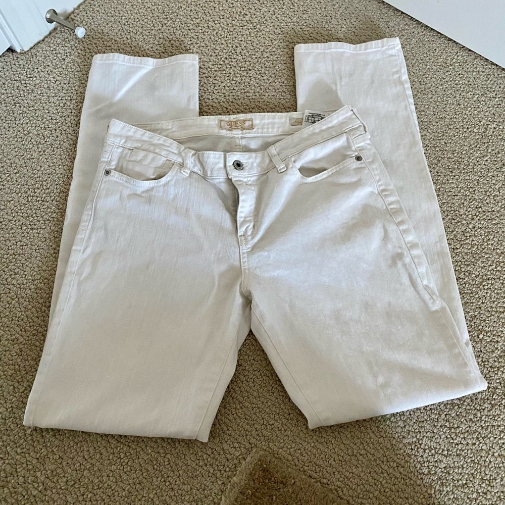 Classic Guess White Jeans - “Nicole Cigarette”